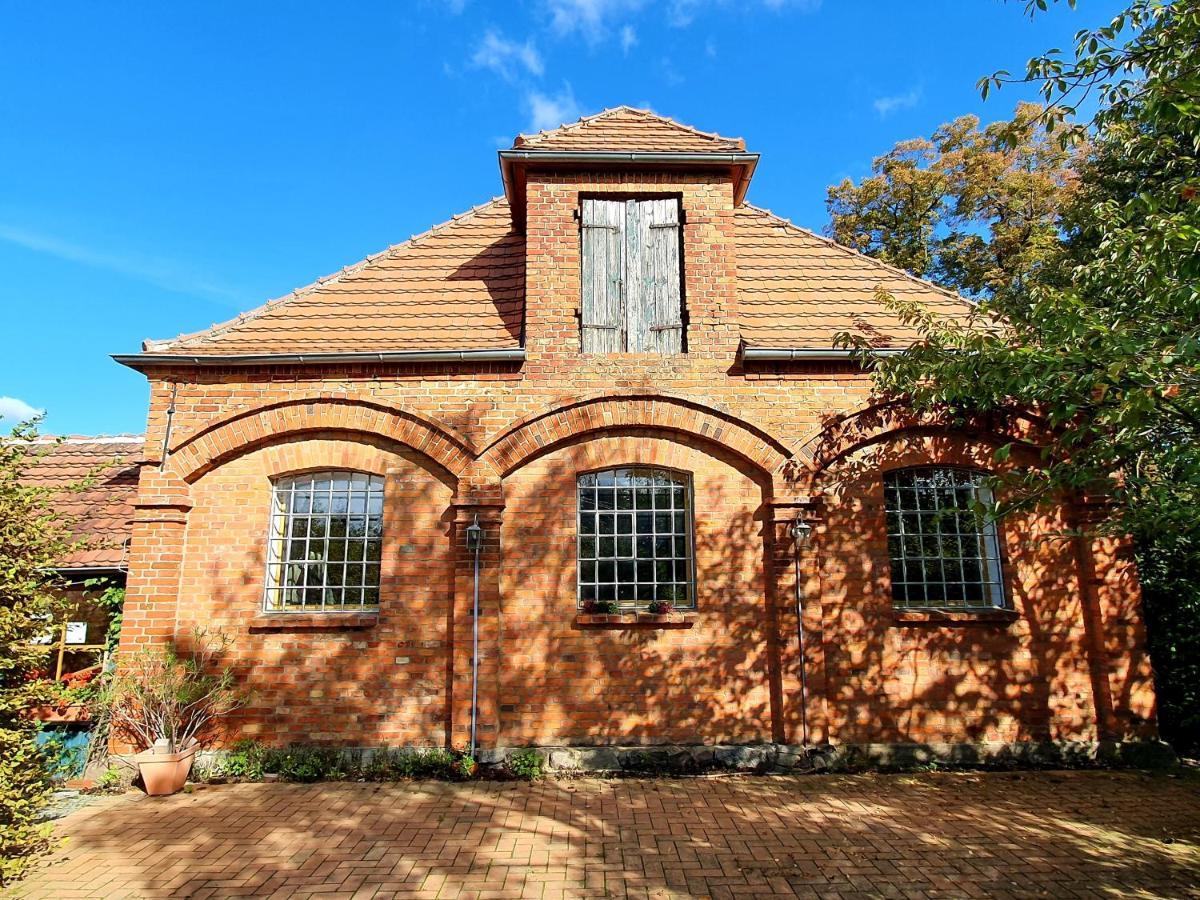 Schmiede1860 Bed & Breakfast Gross Dratow Exterior photo